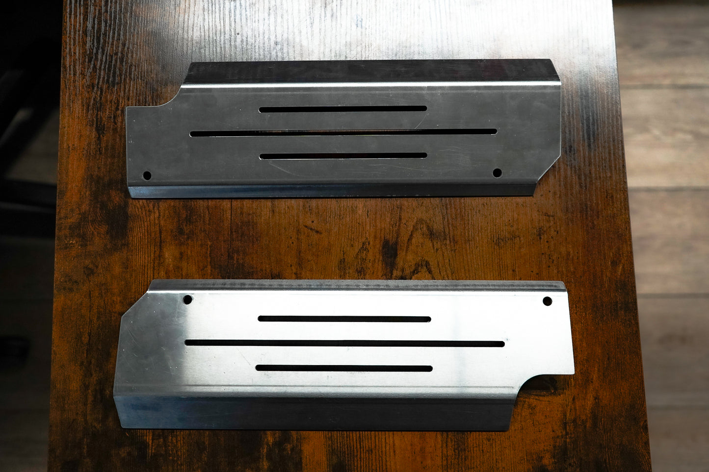 Valve Cover Plate for VQ35DE